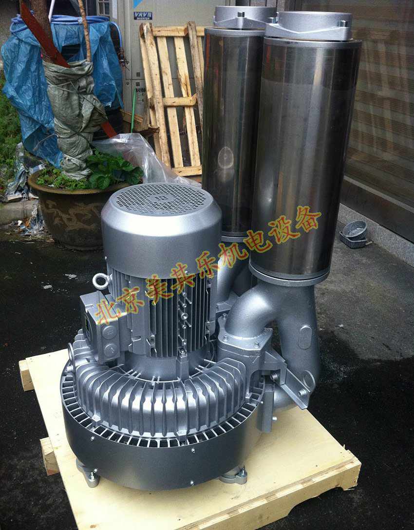 2GH943/15kw高壓鼓風(fēng)機(jī)實(shí)物圖