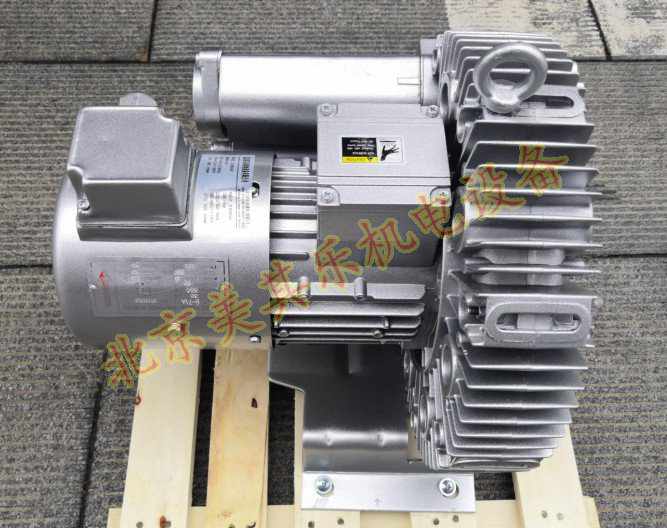 中船重工定制的4GH變頻式特高壓小流量風機